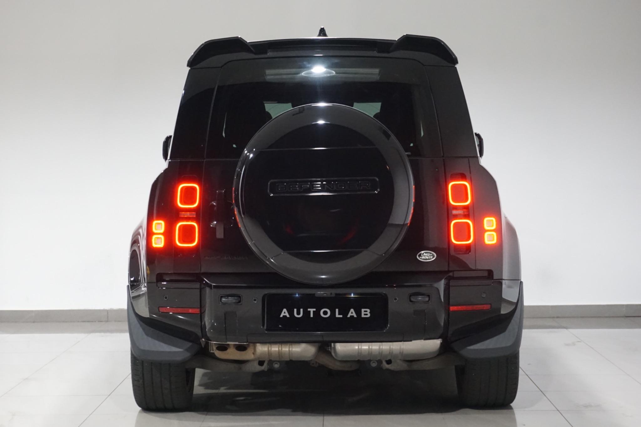 Land Rover Defender 110 3.0 D250 MHEV X-Dynamic HSE Auto 4WD Euro 6 (s/s) 5dr